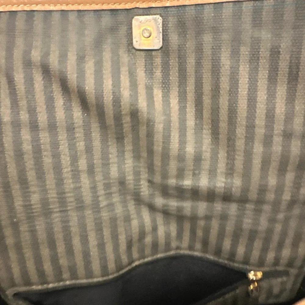 Fendi Black and Tan Men's Bag - Picture 15 of 16